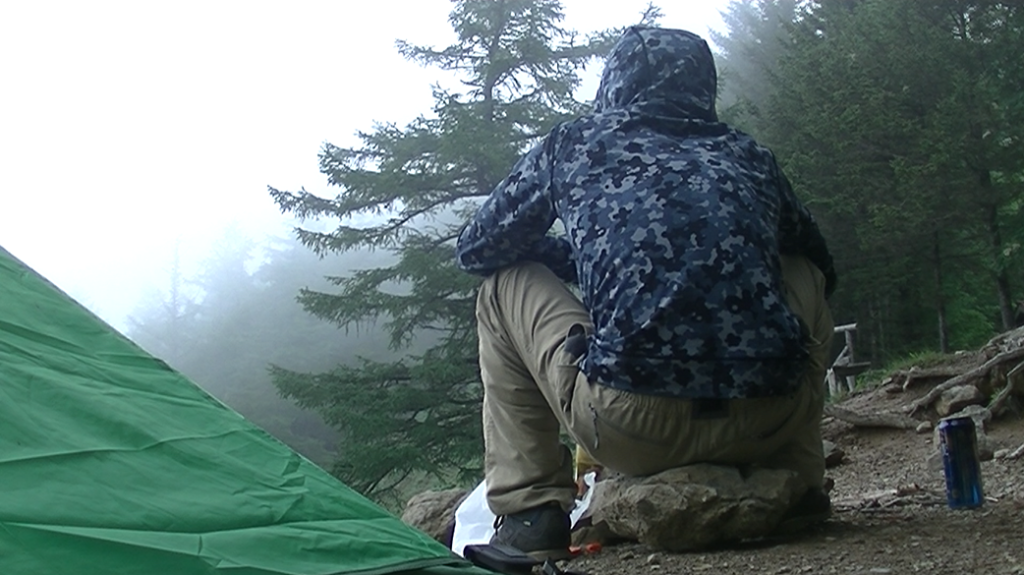 適応障害の休職中の過ごし方。雲取山テント泊の写真